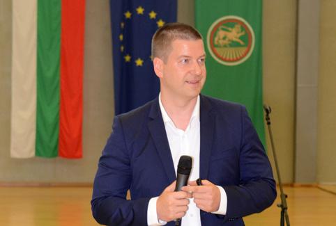 Академия за млади таланти в Стара Загора
